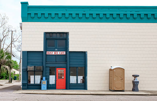 Best Portable toilet rental cost  in Swainsboro, GA